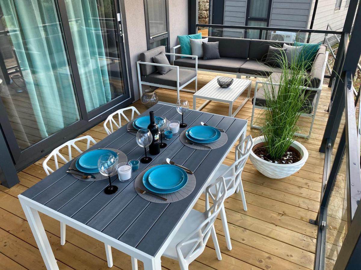 Mobile Home Divina Camp Porton Nature Hideouts Rovinj Exterior photo