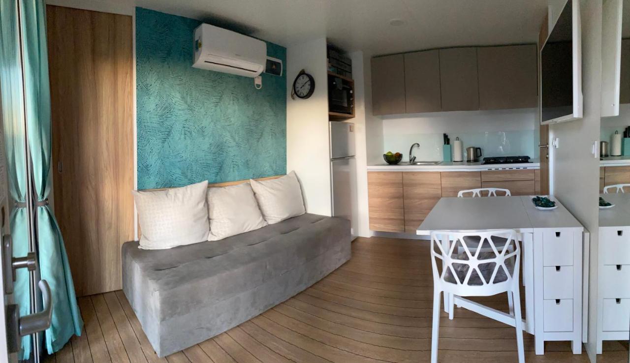 Mobile Home Divina Camp Porton Nature Hideouts Rovinj Exterior photo