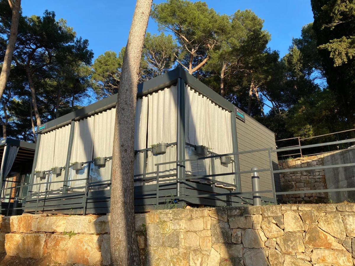 Mobile Home Divina Camp Porton Nature Hideouts Rovinj Exterior photo