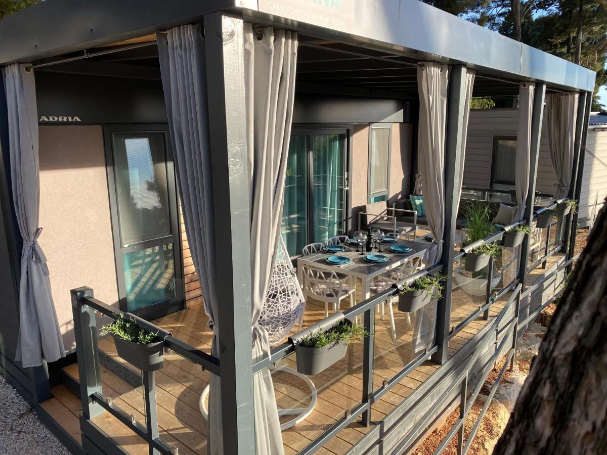 Mobile Home Divina Camp Porton Nature Hideouts Rovinj Exterior photo